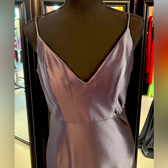 Long dress - Picture 2 of 3